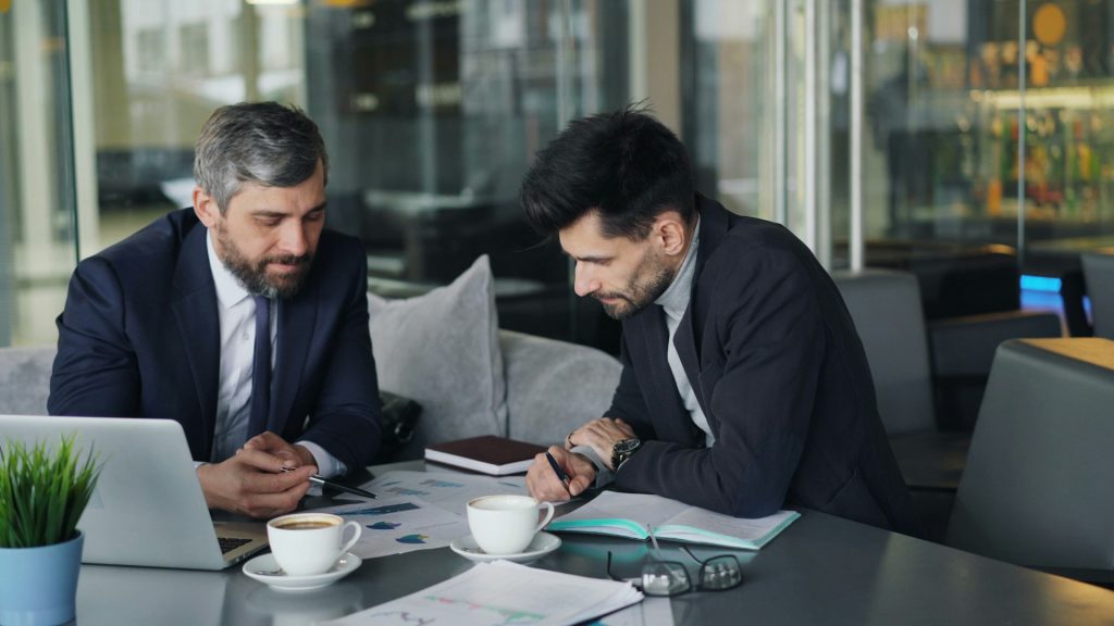 how to sell a business in ontario